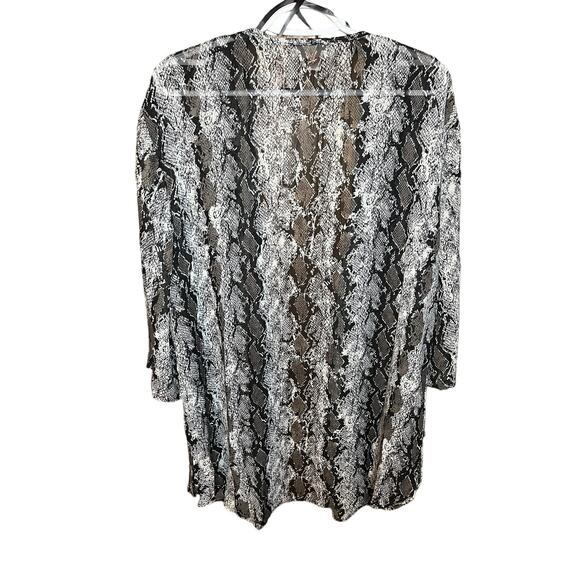 Band of Gypsies NWT Gray Snakeskin Open Duster Sheer Size Small - Picture 4 of 5